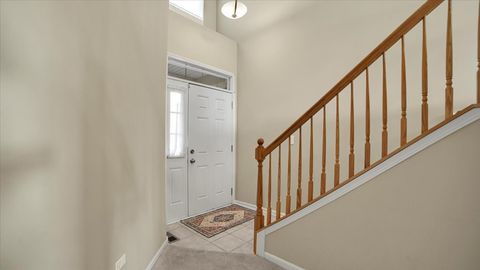 Tiny photo for 1706 Buckingham Drive, Des Plaines, IL 60018 (MLS # 12509668)