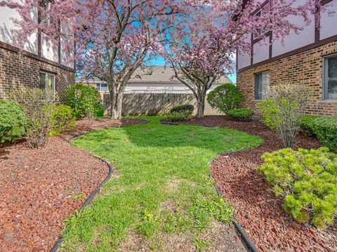 Tiny photo for 5100 W 122nd Street #2B, Alsip, IL 60803 (MLS # 12634611)