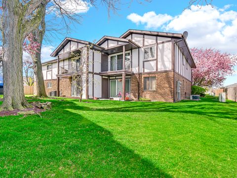 Tiny photo for 5100 W 122nd Street #2B, Alsip, IL 60803 (MLS # 12634611)