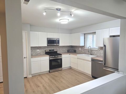 Tiny photo for 5100 W 122nd Street #2B, Alsip, IL 60803 (MLS # 12634611)