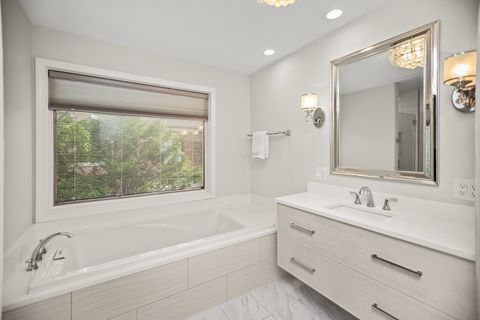 Tiny photo for 15 Landmark St, Northfield, IL 60093 (MLS # 12486402)
