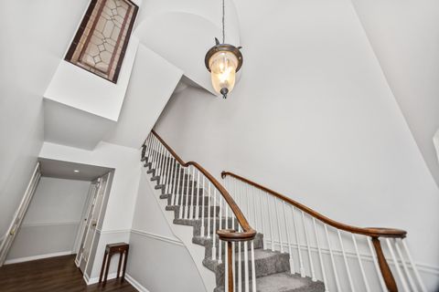 Tiny photo for 15 Landmark St, Northfield, IL 60093 (MLS # 12486402)