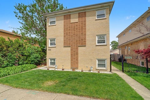 Photo of 2111 N 75th Avenue #1E, Elmwood Park, IL 60707 (MLS # 12670889)