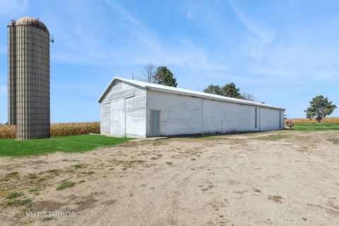 A home in Marengo