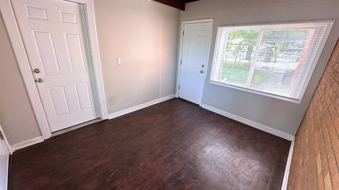 Tiny photo for 15519 Gouwens Lane, South Holland, IL 60473 (MLS # 12491530)