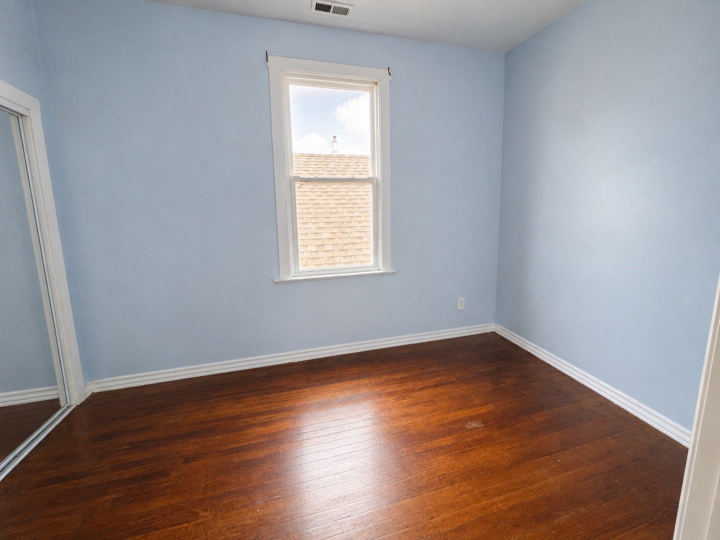 2812 S 48th Court