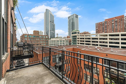Tiny photo for 333 W HUBBARD Street #604, Chicago, IL 60654 (MLS # 12749720)