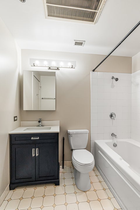 Tiny photo for 333 W HUBBARD Street #604, Chicago, IL 60654 (MLS # 12749720)