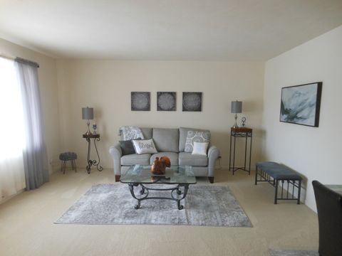 Tiny photo for 1616 Heiden Avenue, Crest Hill, IL 60403 (MLS # 12515104)