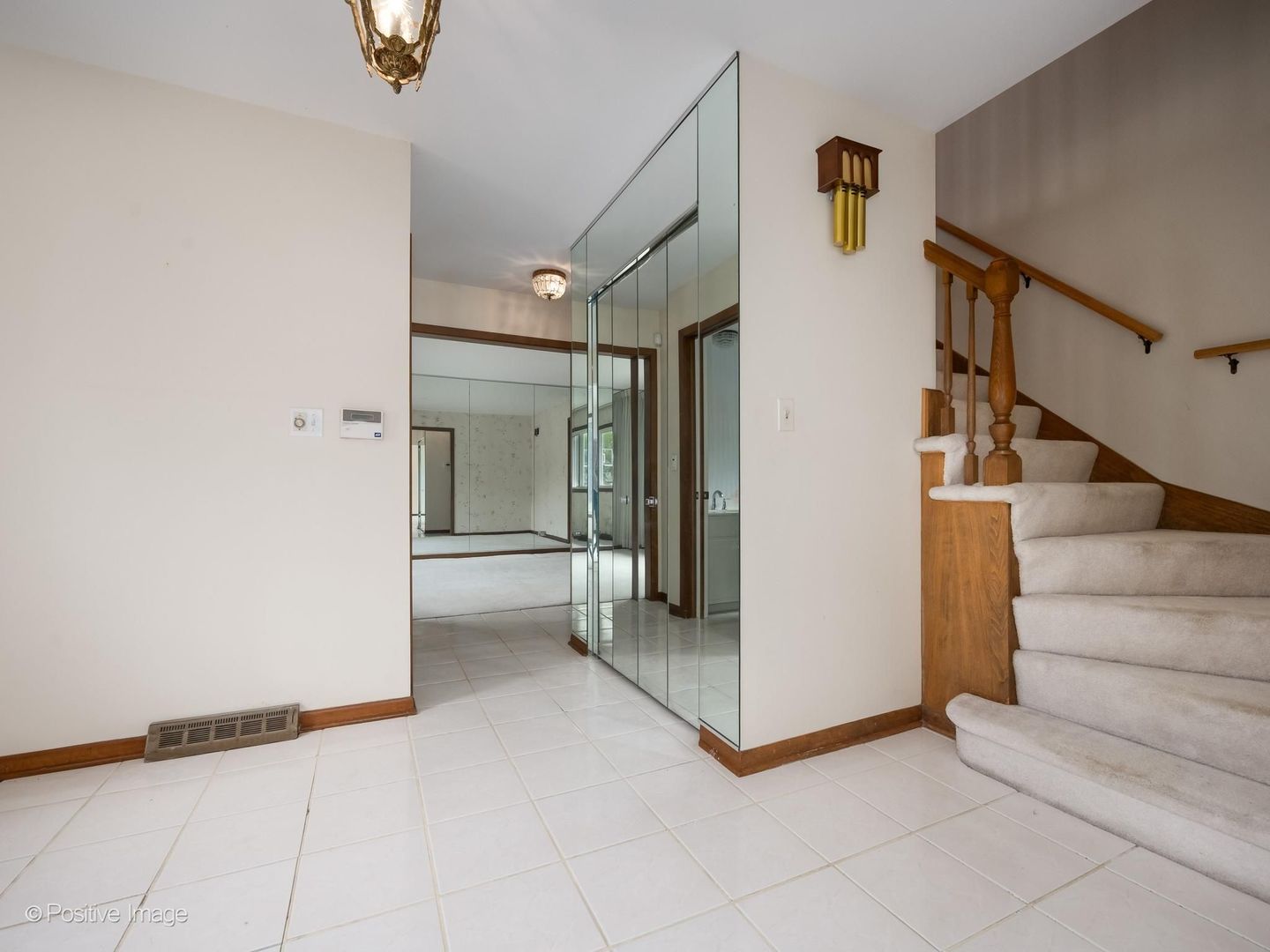2626 Farnsworth Lane