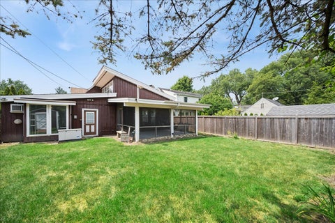 Tiny photo for 257 Latrobe Avenue, Northfield, IL 60093 (MLS # 12709173)