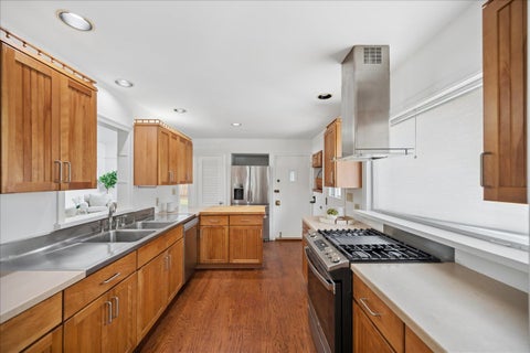 Tiny photo for 257 Latrobe Avenue, Northfield, IL 60093 (MLS # 12709173)