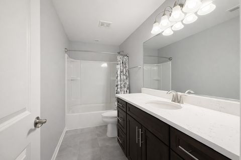 Tiny photo for 231 Lakeshore Drive, Oswego, IL 60543 (MLS # 12622512)