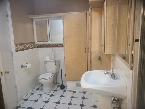 Tiny photo for 630 Whitney Avenue, Winthrop Harbor, IL 60096 (MLS # 12581294)