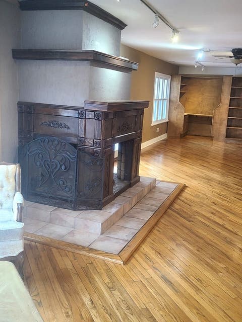 Tiny photo for 630 Whitney Avenue, Winthrop Harbor, IL 60096 (MLS # 12581294)