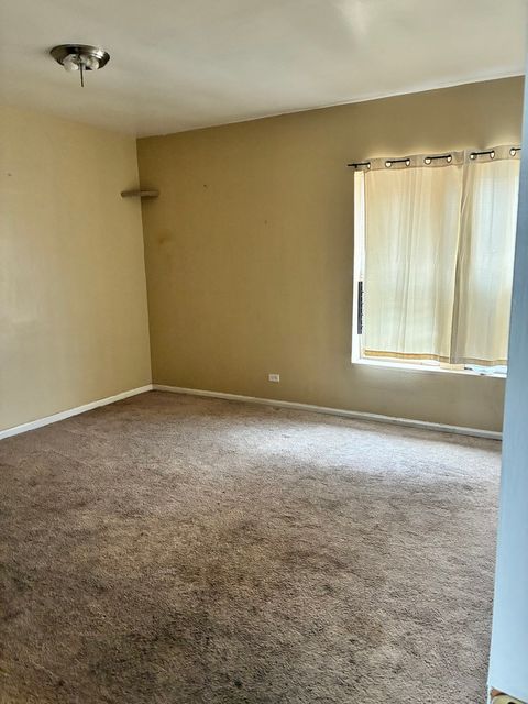 Tiny photo for 6852 S DANTE Avenue #3E, Chicago, IL 60637 (MLS # 12619730)