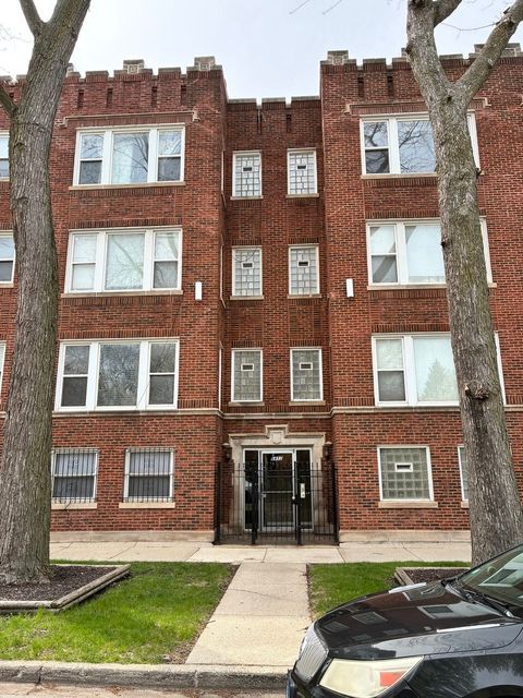 Photo of 6852 S DANTE Avenue #3E, Chicago, IL 60637 (MLS # 12619730)