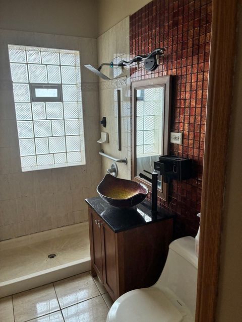 Tiny photo for 6852 S DANTE Avenue #3E, Chicago, IL 60637 (MLS # 12619730)