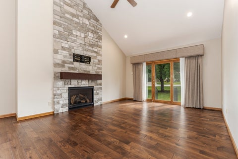 Tiny photo for 2 Spruce Court, Bloomington, IL 61704 (MLS # 12760384)