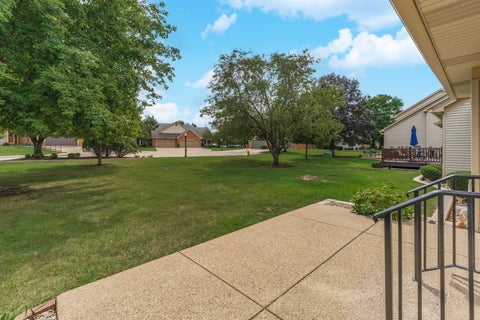 Tiny photo for 2 Spruce Court, Bloomington, IL 61704 (MLS # 12760384)