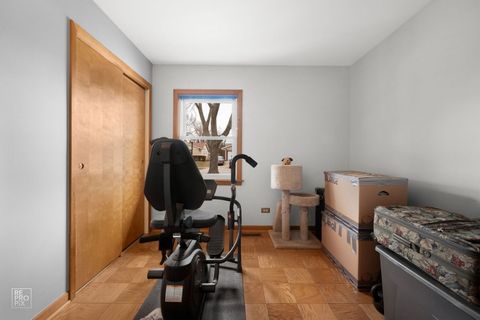 Tiny photo for 678 Middlebury Lane, Elk Grove Village, IL 60007 (MLS # 12581796)