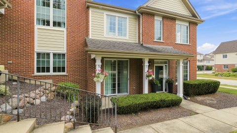 Photo of 10634 Gabrielle Lane, Orland Park, IL 60462 (MLS # 12711808)
