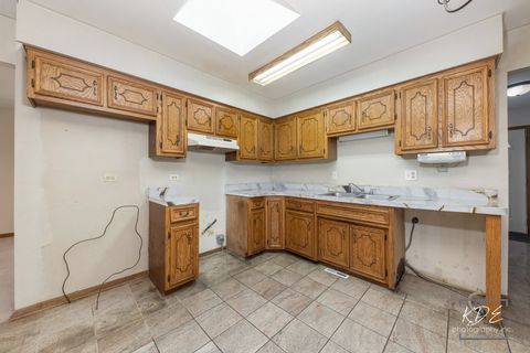 Tiny photo for 17027 Judy Court, Oak Forest, IL 60452 (MLS # 12515213)