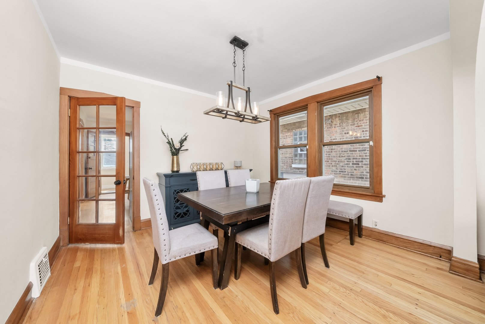 3141 S 54th Court