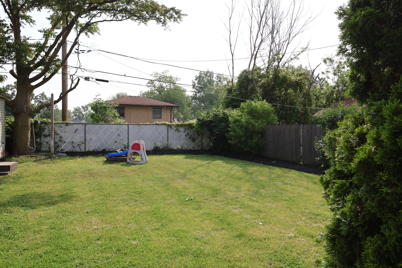 15239 Vincennes Road