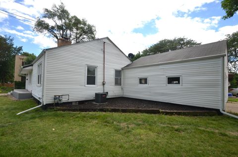 Tiny photo for 2020 N Rockton Avenue, Rockford, IL 61103 (MLS # 12683565)