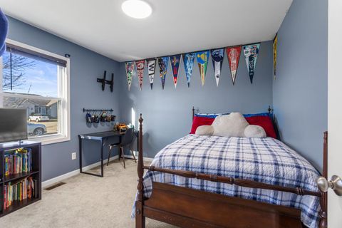 Tiny photo for 1202 Edgeview Drive, Mahomet, IL 61853 (MLS # 12589782)