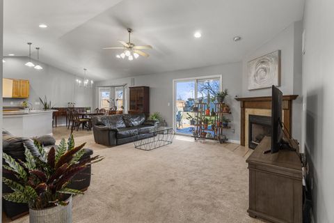 Tiny photo for 1202 Edgeview Drive, Mahomet, IL 61853 (MLS # 12589782)