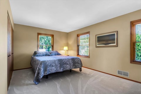 Tiny photo for 130 Lewis Court, St. Charles, IL 60174 (MLS # 12741858)
