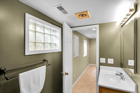 Tiny photo for 130 Lewis Court, St. Charles, IL 60174 (MLS # 12741858)