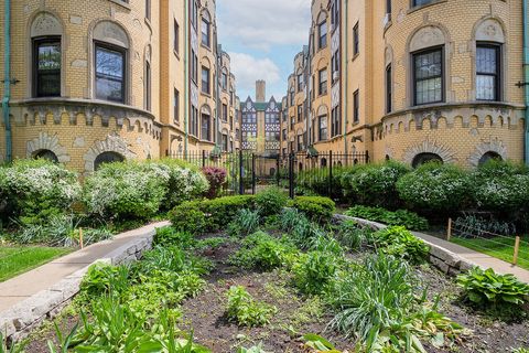 Tiny photo for 4207 N Kedvale Avenue #2D, Chicago, IL 60641 (MLS # 12638665)