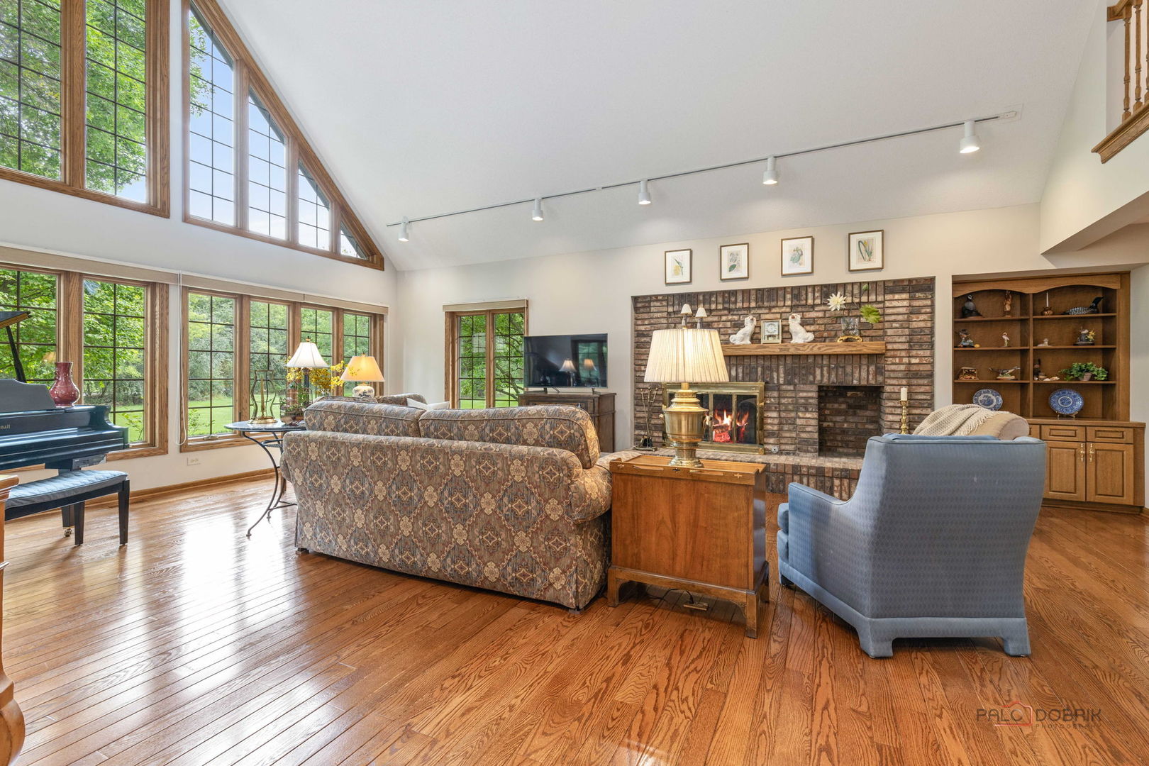 15 Shoreside Drive