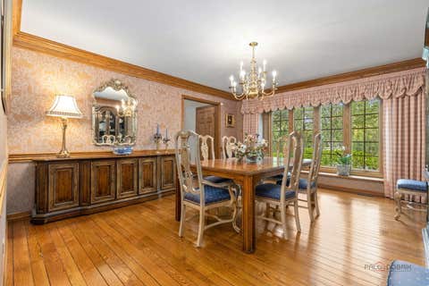 Tiny photo for 15 Shoreside Drive, South Barrington, IL 60010 (MLS # 12701926)