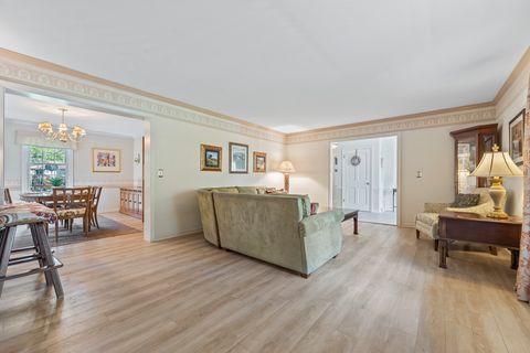 Tiny photo for 2245 Tanglewood Drive, Aurora, IL 60506 (MLS # 12600695)