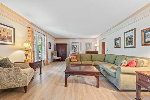 Tiny photo for 2245 Tanglewood Drive, Aurora, IL 60506 (MLS # 12600695)