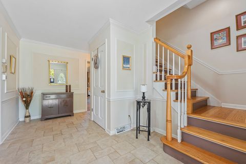 Tiny photo for 2245 Tanglewood Drive, Aurora, IL 60506 (MLS # 12600695)