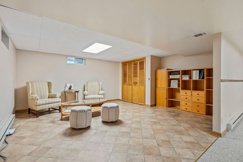 Tiny photo for 2245 Tanglewood Drive, Aurora, IL 60506 (MLS # 12600695)