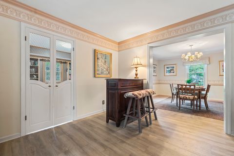 Tiny photo for 2245 Tanglewood Drive, Aurora, IL 60506 (MLS # 12600695)