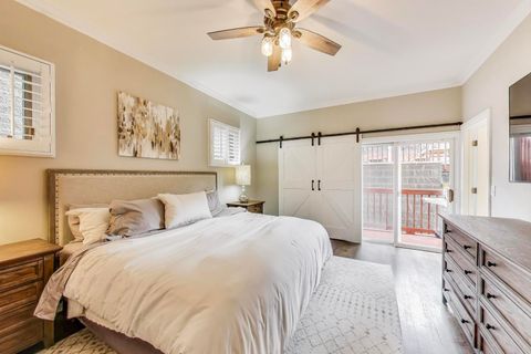 Tiny photo for 917 W Altgeld Street #1, Chicago, IL 60614 (MLS # 12487126)