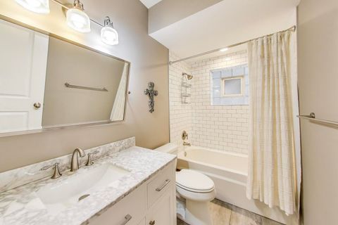 Tiny photo for 917 W Altgeld Street #1, Chicago, IL 60614 (MLS # 12487126)
