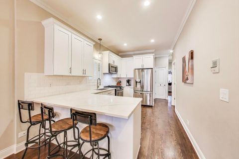 Tiny photo for 917 W Altgeld Street #1, Chicago, IL 60614 (MLS # 12487126)