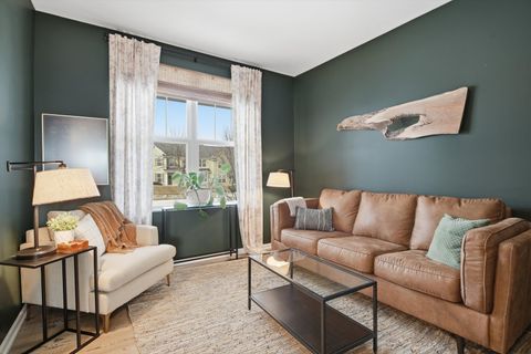 Tiny photo for 1229 Mariemont Road, Sugar Grove, IL 60554 (MLS # 12560761)