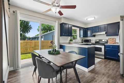 Tiny photo for 1929 Tanglefoot Lane, Bettendorf, IA 52722 (MLS # 12704031)