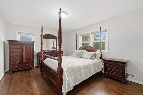 Tiny photo for 389 Michael John Drive, Park Ridge, IL 60068 (MLS # 12743663)