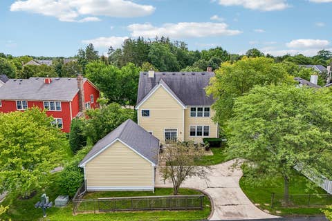 Tiny photo for 152 Ranney Avenue, Vernon Hills, IL 60061 (MLS # 12737024)