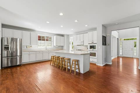 Tiny photo for 152 Ranney Avenue, Vernon Hills, IL 60061 (MLS # 12737024)